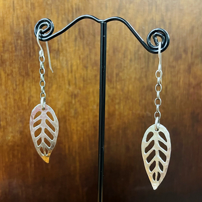 JB106 - Leaf Earrings On Chain
