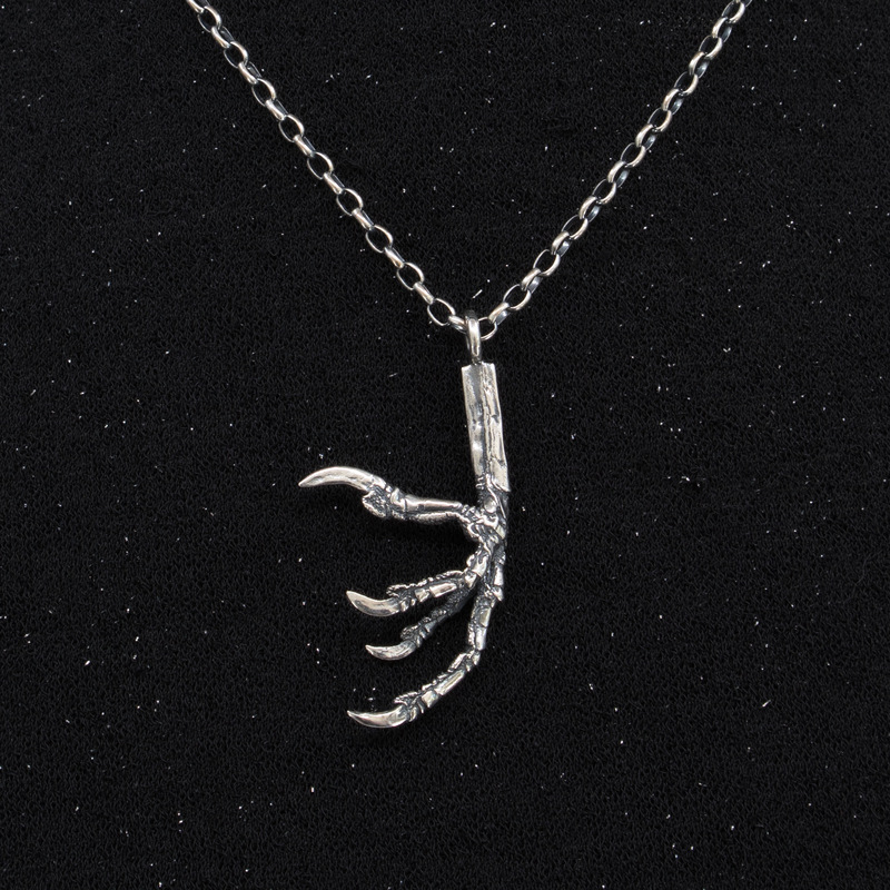 Claw Pendant