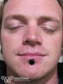 2gauge labret